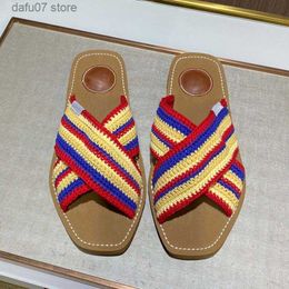 Slippers Sandals Fashion Paris Embroidered Dazzle Designer Summer Beach Stripes Casual Sliders ladies flip flops Embroidery leH240312