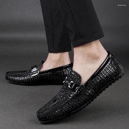 Casual Shoes Fashion High Quality Cowhide Loafers Classic Genuine Leather Slip-On Soft Sole Moccasin