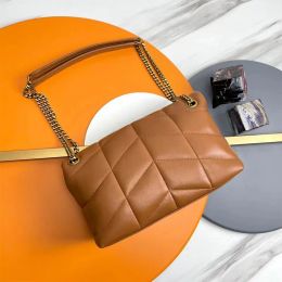 10a yüksek kaliteli şekil lüks çanta küçük çanta crossbody çanta tasarımcısı kadın çanta omuz çantası tasarımcısı kadın çantası lüks tek omuz crossbody çanta