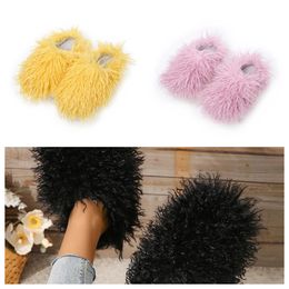 Sandals Hot Selling Fur Slipper Mule Women Daily Wear Fur Shoes White Black Orange Brown pink Metal Chain Casual Flats Shoes Trainer Sneakers GAI