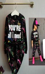 2019 New Fashion Girls Tracksuit Baby Kids Sport Clothes Set Coloful Letter Printed Children Suit Clothing Set For 27years Old Y17389983