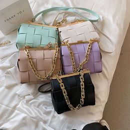 Discount Shops Internet Celebrity Woven Bag Popular 2024 New Korean Version Instagram Western Style Chain Fashionable and Versatile Single Shoulder Crossbody