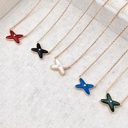Pendants Selling Jewelry Rose Gold Inlaid Natural Stone Cross Necklace Women's Sweet Simple Fashion Temperament Party Banquet Gift