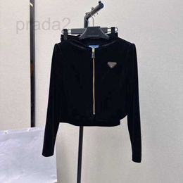 Women's Jackets Designer Early Spring Fashionable Letter Triangle Velvet Zipper Small Short Coat Wrap Hip Half Skirt Set 27JX