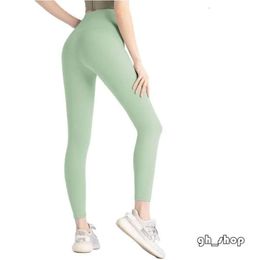 2024 Yoga Pants Lu Align Leggings Aloyoga Women Shorts Cropped Pants Outfits Lady Sports Ladies Pants Exercise Fitness Wear Girls Running Leggings Gym Slim Fit 7174