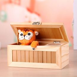 New Electronic Useless Box with Sound Cute Tiger Toy Gift Stress-Reduction Desk Z0123256f