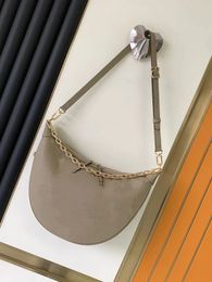 Designer Luxury shoulder Bag with zippered pouch chain and detachable shoulder strap 46738