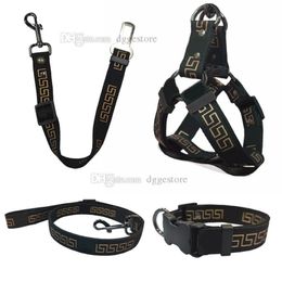 Dog Collar Leashes Set Designer Dog Harness Leash Pets Car Seat Belts Classic Bronzing Font Pattern Pet Collars for Small Medium L263r