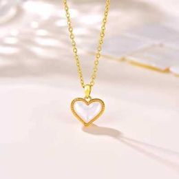 Shuibei 18k Gold Double sided Love Necklace Au750 Red Agate Pendant White Beimu Peach Heart Double sided Wearable Female 022