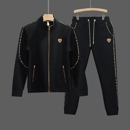 Fashion Men's long sleeved set fashionable and comfortable men's spring and autumn casual sports jacket pants SIZE M--3XL