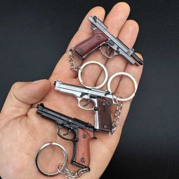 Gun Toys 1 4 M92A1 Mini Metal Toy Gun Model Keychain 240307