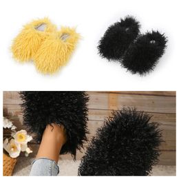 Sandals Hot Selling Fur Slipper Mule Women Daily Wear Fur Shoes White Black Orange brown Metal Chains Casual Flats Shoe Trainer Sneakers GAI