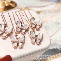 V Necklace Fanjia High Edition White Beimu Full Diamond Butterfly Necklace for Women 18k Rose Gold Lock Bone Chain Fashion and Simplicity