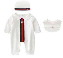 Designer Newborn Baby Clothes Set Cute Infant Baby Boys Letter Romper Baby Girl cotton Jumpsuitbibs Cap Outfits Set8075024