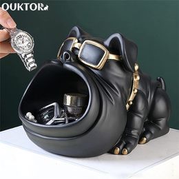 3D Cool Dog Statue Big Mouth Bulldog Sculpture Table Decoration Desk Candy Sundries Storage Box Coin Bank Home Sculpture Decor 220284O