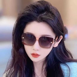 8A quality Designer H home sunglasses Instagram leopard print square large frame trendy fashionable womens high beauty polarizing glasses