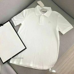 2024 Designer Masculino Camisetas Puro Algodão de Manga Curta Camisetas Moda Casual Homens e Mulheres Casal Unissex Letras Impressas Verão Homem Camisa Polo Camisetas 8034