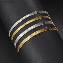 Bangle Fashion Stainless Steel Snake Chain Bracelet for Women Men Gold Silver Color Classic Chain Bracelets Jewelry Christmas Gift ldd240312