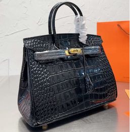 Top handle handbags tote Designer bags 10a Luxury Womens crocodile lock Leather city shoulder bag strap mens makeup baby Clutch fashion pochette Cross Body 995ess