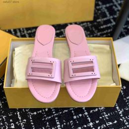 Slippers Designer Brand F with Box Sandals Mens and Shoes Pillows Comfortable Copper Black Pink Summer Fashion Slide BeacH240312