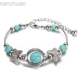 Bangle Delysia King 2021 Trendy Women Butterfly Bracelet Carved Pattern Personality Beaded Turquoise Hand Chain ldd240312