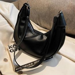 Bag Women Fashion Sling Adjustable Strap PU Leather Stylish Crossbody Casual Half Moon Messenger Solid Colour Travel Bags