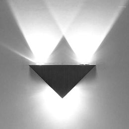AC85-265V Wall Mounted Aluminum Modern Wall Sconce Triangle Designed 3w Cool White LED Light Decoration Home Lighting wx1561293T