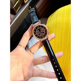 Luxuriöse Swarovski-Damenuhr, Top-Marke, 35 mm, Designer-Armbanduhren, Damenuhren für Damen, Valentinstag, Weihnachten, Muttertag, Geschenk, grün