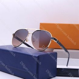 Classic Mens Pilot Sunglasses Designer Polarized Sunglasses Trendy Outdoor Driving Sunglasses Leisure Men Sun Glasses With Box