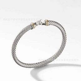 AA Designer Bangle Sweet Hambra Bracelet Jade Dy Man Popular Twisted Thread Hook Closed Bracelet 3rvs