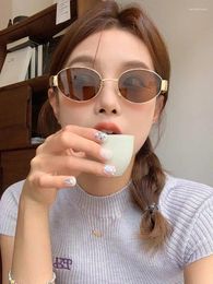 Sunglasses Phnom Penh Retro Oval Women's High End UV Protection 400 Sun Tea Small Face