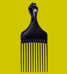 Fist Afro Hair Pick Wig Comb Brush whole Black plastic Men Beard Grooming Hair Salon Shop Anniversary Customer Company Gift1373999