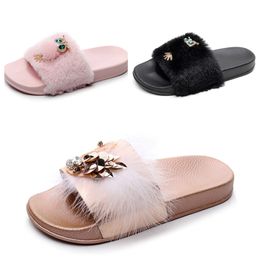2024 New Slipper sandal platforms Raffias Slipper Designers woman mens Summer Flat heel Casual Flip flop outdoors pool Slider beach Shoes GAI