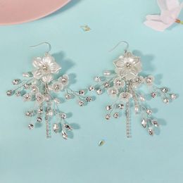 Headpieces Handmade White Flower Rhinestone Earrings Classic Fashion Bridal Jewellery Wedding Accessories
