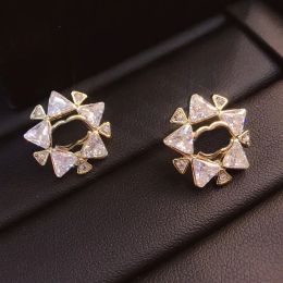 2024 Top Styles Designer Earrings Diamond Stud Pearl Earring Brand Letter 18k Gold Plated Stainless Steel Womens Star Heart Loop Womens Wedding Jewelry Gifts