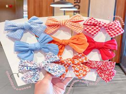 2021 Fashion Korean Style Children Girls Fabric Plaid Bow Hair Clips Floral Sweet Kids Cute Hair Accessories Hairpins2411806