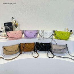 Cheap Wholesale Designer Handbags Womens Bag New Combination Single Shoulder Crossbody Simple and Versatile Spring/summer Middle Elderly Moms Small