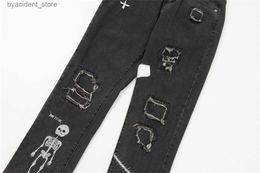 Jeans da uomo 23SS Top Craft jeans da uomo firmati Retro Fashion High Street Jeans con fori rotti pittura ad olio schizzi di inchiostro pantaloni L240313
