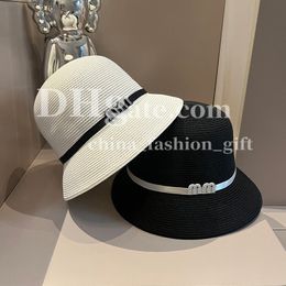Summer Straw Hat Men Women Fitted Hat Black White Simple Casual Hat Sun Shading Bucket Cap Vacation Sun Hat