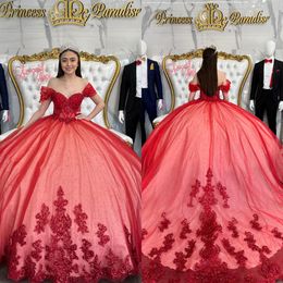 Klänningar röd prinsessor boll klänning från axel paljetter applikationer vestido de quinceanera tulle söt maskerad klänning