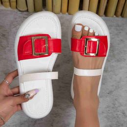 Slippers Sandals 2023 oversized slippers womens summer new belt buckle round head thick sole one line casual flat bottom sandalsH240313