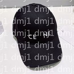 Hat Designer Baseball Cap Design Luxury High End Cap Letter Solid Colour Design Beach Travel very nice K-18