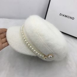 Pearl Chain Berets White Black Winter Warm Faux Fur Lady Octagonal Hat Women Leisure Visors Caps289m