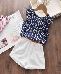 Menoea Girls Suits Summer Style Kids Beautiful Floral Flower Sleeve Children Oneck Clothing Shorts Suit 2Pcs Clothes 2108048932761