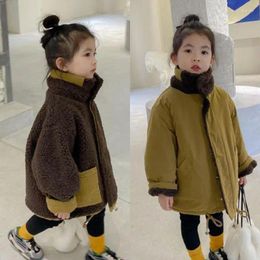 Jackets Children Clothing 2024 Autumn Girls Lamb Wool Coat Fashion Baby Korean Style With Velvet Thick Padded Jacket T46