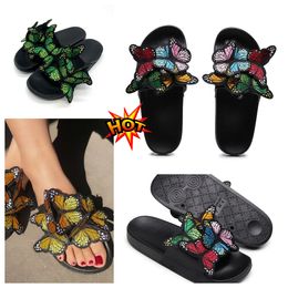 2024 designer sandal clog slides men women flips flop buckles stock slider fur outdoors Fashion summer slipper shoes GAI 36-45