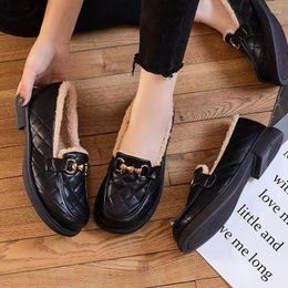Dress Shoes 2024 Black Thick-soled Women's Loafers Casual High Heels Trendy Winter Design Luxury Plus Velvet Pumps Size 35-41