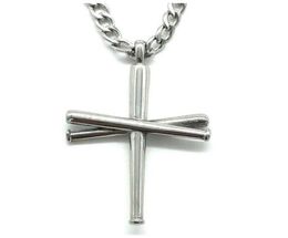 whole 2022 Titanium Sport Accessories gold silver black 3 colors Pendant Necklaces Cross Necklace By Men Sports Stainless Stee8228852