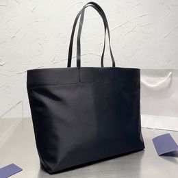 Black Nylon Tote Bag Designer Bag For Women Luxury Handbag High Capacity Ladies Casual Shopping Bag Beach Bag