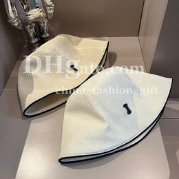 Summer Simple Hat Daily Casual Bucket Cap Luxury Men Women Sun Hat White Fresh Hat Sunscreen Caps For Outdoor Travel